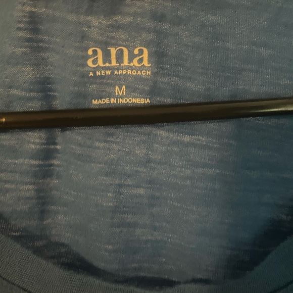 Women’s Blue top size M - Picture 2 of 3